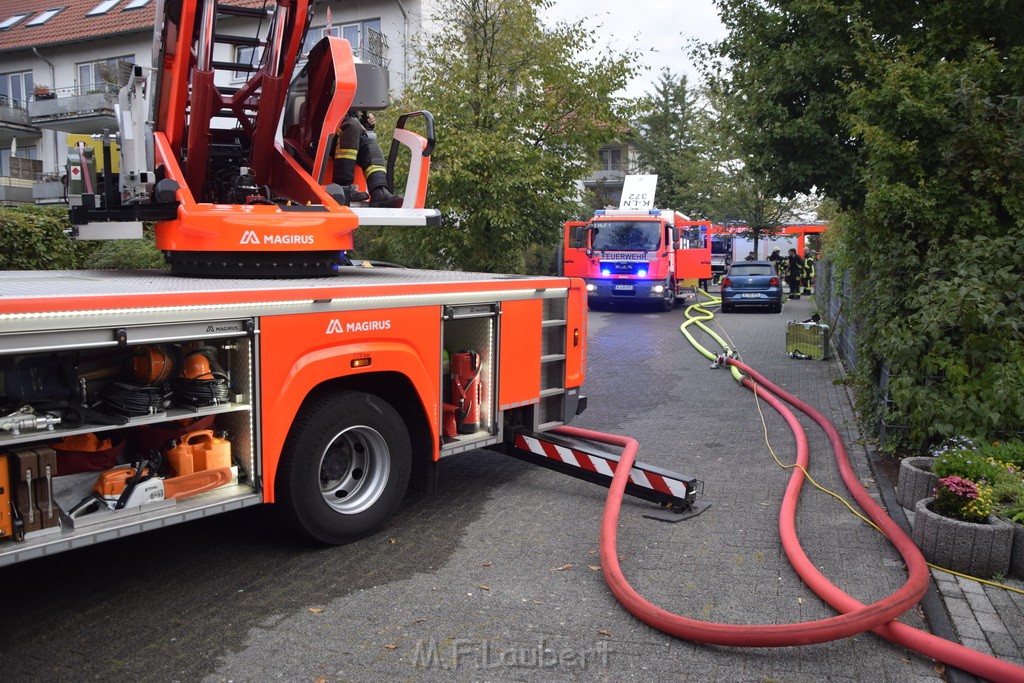 Feuer 2 Y Koeln Suerth Elisabeth Selbertstr P153.JPG - Miklos Laubert